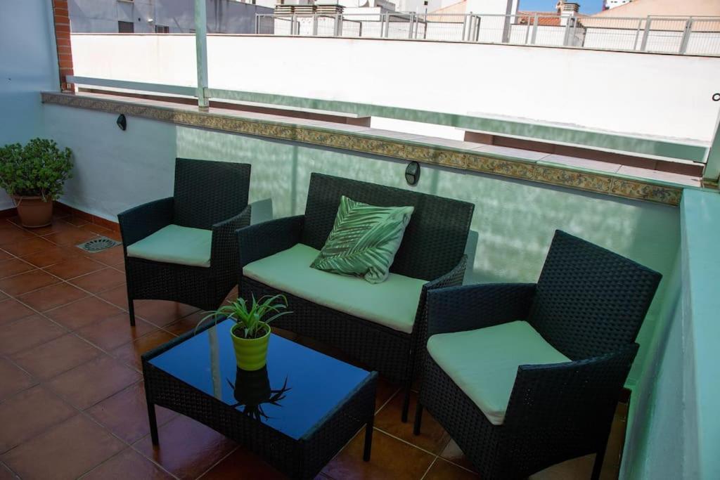 El Rincon De Apolo. Atico Con Aparcamiento Gratis. Apartment Malaga Bagian luar foto